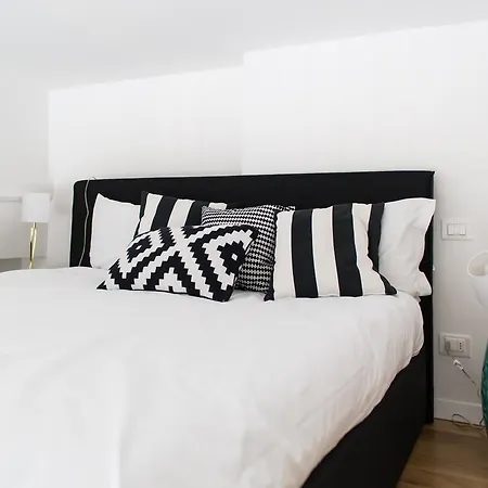 Industia Loft Apartment Florenz