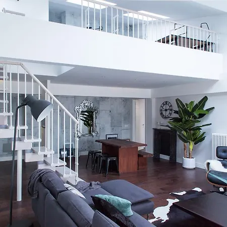 Industia Loft Lejlighed